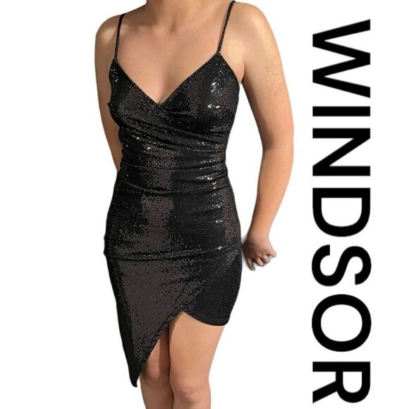 Windsor Women's Sleeveless Sequin Asymmetrical Bodycon Mini Dress Black Small - Picture 1 of 12